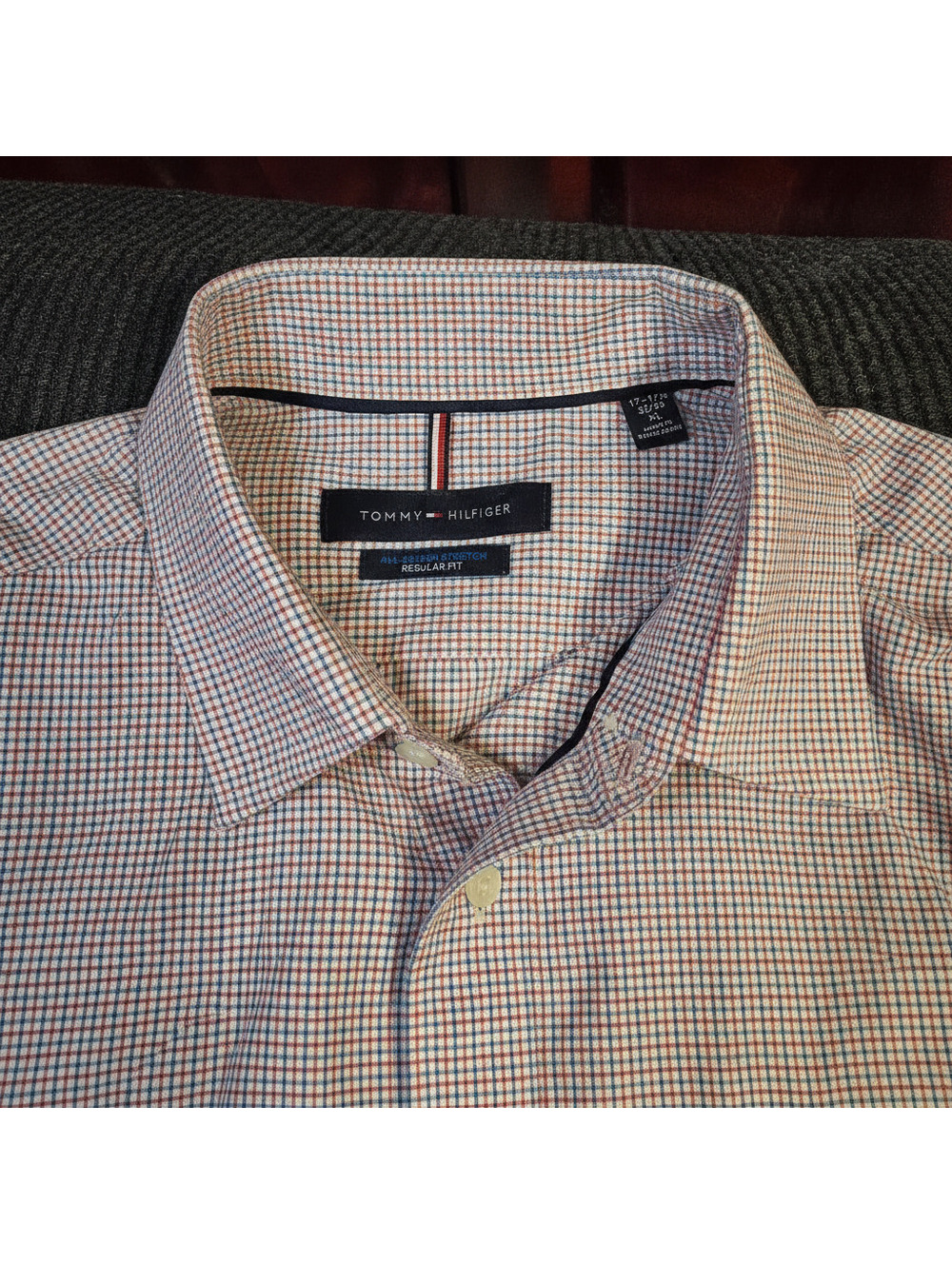 Tommy Hilfiger Men's Long Sleeve Checkered Dress Shirt - Regular Fit